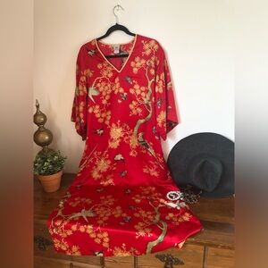 Natori Red Satin Caftan nightgown Bird Print